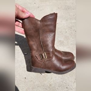 Oshkosh Boots Toddler 9